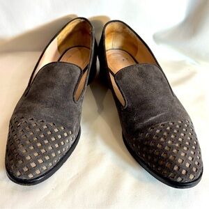 CAVALINI Sz 39 Laser Cut Out Suede Almond Toe Slip On Loafers Made in Italy